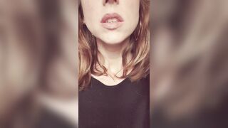 Smoking MILF Blackpink another mouth full of smoke