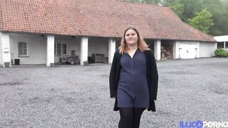 Manon, a young bimbo, wants a incredible sexy sodomy to performance her hubby