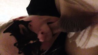While a masked amateur takes a selfie, a bro fucks her rough inside the mouth
