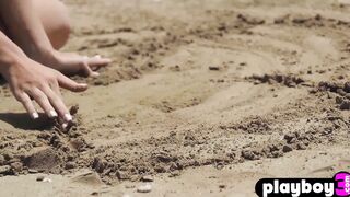 Playboy3.com - Euro 18 Nicole Fox showing off nude and showed her butt inside the sand