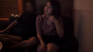 Completely real [voyeur] 25-year-mature quiet and adorable women After dinner, she was banged! at a hotel, tongue sticking out and panting unshaved twat Japanese amateur