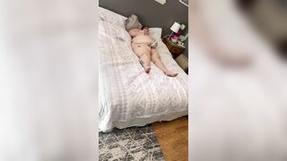 SSBBW milf can barely take half of hugest vibrator