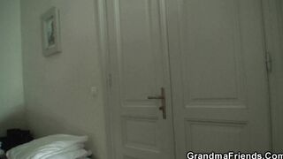 2 robbers share older old woman