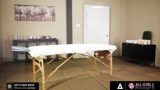 ALL WOMEN STROKES - Big Boobed Britney Amber Wants To Make Sure Her Client Will Fully Enjoy Her 1st Time