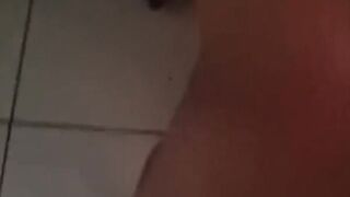 Mi vecina culona disfrutando mi verga gruesa cuando su marido se va de viaje