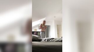 Milf totally What wifes do when nobody is there