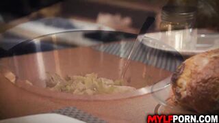Long Boobies Latina milf Juliett Russo i sbusy cooking in the