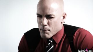 Dirty cop has his way with 19 yo girls Kristen Scott