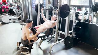 Nude workout
