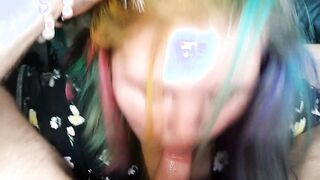 Rainbow haired pixie pawg give beautiful quickie fellatio while she is supposed to be working