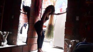 thin punjab dance slow and babe for you. real home film