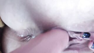 Long Squirter MandyCandy424 loves soaking the bed