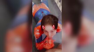 Spider cunt with mouth Gets A Facial!