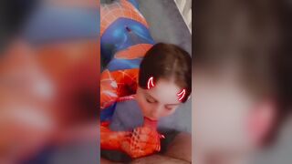 Spider cunt with mouth Gets A Facial!