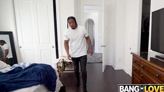 Concealed Roommate Sex Molly Little, Zaddy2x