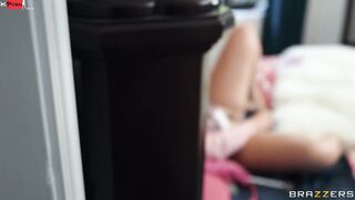 Precious Vagina, Open Throat Sex Tape With Johnny Love, Gia OhMy - Brazzers Official