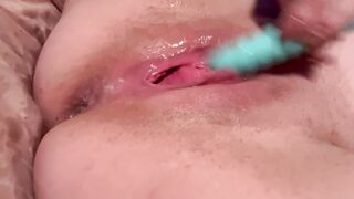 View me squirt so much then screwed my vibrator until I explode