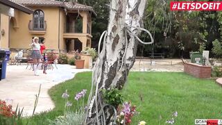 ScamAngels - Honey Gold And Summer Day Gigantic Booty American barely legal Yo Outside 3-Way Sex