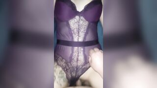 Mi prima se pone caliente en la pijamada parte two