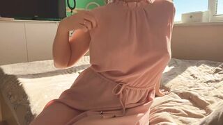 pretty morning gentle masturbation on camera