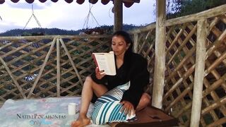 Native Pocahontas hispanic colombian,reading school cunt with mouth masturbates touches herself reading nerdy gir