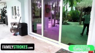 FamilyStrokes - beauty Milf And 19 Year Old Tagged Team On Daughters