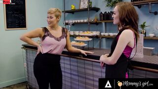 sexy mom Shows Step-Daughter How To Work