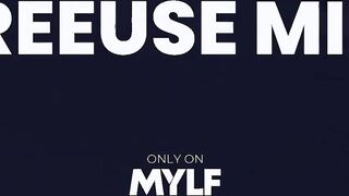 FreeUse Mom - Lucky Employee Finds Buxom Milf Leya Falcon Ready For His Penis Inside His Boss' Kitchen