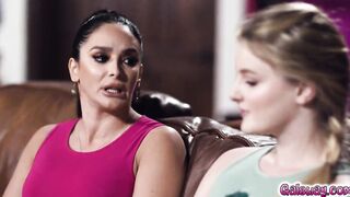 Sheena Ryder decides to play sex with the new babysitter Eliza Eves