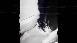 Soak Sadako Bathtub Solo