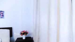 Puffy Pussy Amateur Shows Of On Webcam