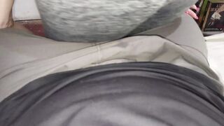 Essa milf sabe como trabalhar com a bunda
