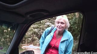 Picked up grandma offer oral sex and gets doggy-banged!