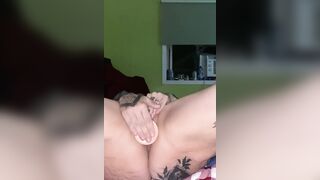 Nympho DP’ing herself