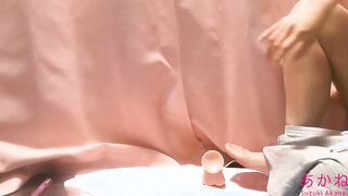 巨乳JKが妄想しながらディルドで騎乗位オナニー