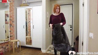 Pulsating wang explores a Bae red head's holes