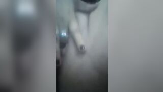 Quiero chorrearme en tu boca!!!