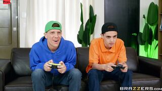 Facial By Surprise Clip With Tiffany Watson, Juan Loco - Brazzers Official