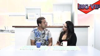MULHER VIAJOU." CHAMEI O AMIGO PARA CURTIR UM PERFORMANCE NA MIMHA CASA " .. VICTORIA DIAS , TONY TIGRAO, HUGE BAMBU , AMAYA TAKAYO.