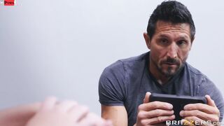 Category Whore Tornado Scene With Tommy Gunn, Whitney Wright - Brazzers Official