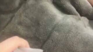 SPLISH SPLASH CUM!!! SQUIRT FROM MY SEX TOY CANT STAY INSIDE!