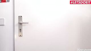 Big Ass Latina Ginebra Bellucci Ordered Herself Pizza And Got