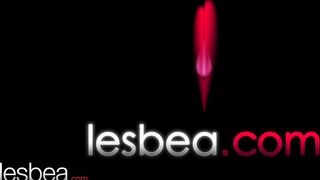 Lesbea Alexi Crystal lesbo cunt eating orgasm with long titted 19 yo