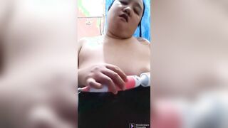MOMMA PLAYS WITH HER TWAT! SEE VULGAR AND ALONE!!!!