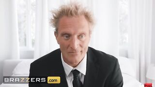 Brazzers - Whitney Wright's Devious Plan To Expose Her Unfaithful Husband Works Perfectly