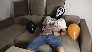 Halloween Horror Porn Clip - Vampire Anna and 3 Men cumshot oral sex party