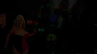 Diddling Harley Quinn