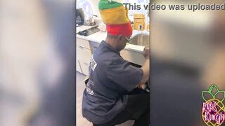 MrHungWell Lays Pipe