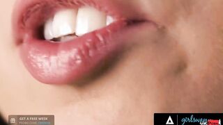 GIRLSWAY - Kristen Scott Keeps Making Her Girlfriend Kimmy Granger