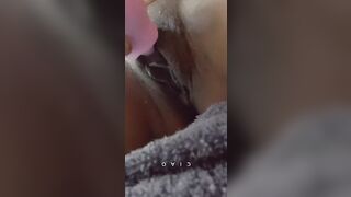 View me play with this incredible sexy sweet snatch